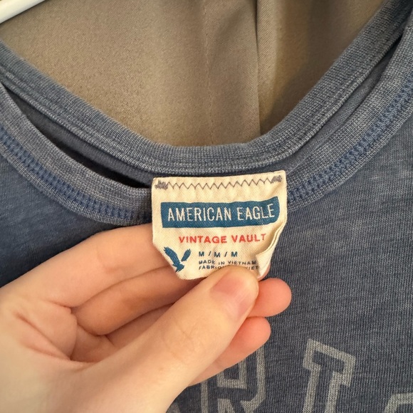 American Eagle Vintage Vault Crop Top - Picture 2 of 2